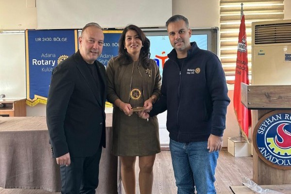 Adana Seyhan RK." Teknoloji Bağımlılığı ve Görünmeyeni Gör Seminerinde "