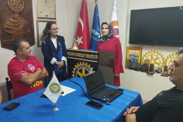 EŞPEDAL DERNEĞİ ORDU İL TEMSİLCİSİ SN. HAMİDE TURAN VE DERNEK ÜYELERİ ORDU ROTARY KULÜBÜNÜN KONUĞU OLDULAR.