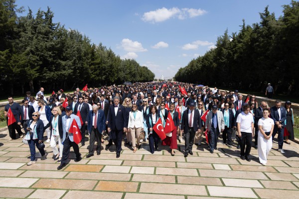 Adana 5 Ocak Anıtkabir Ziyareti