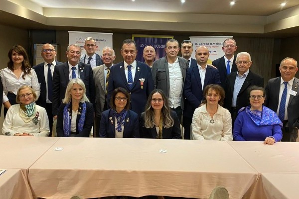 UR 2430. BÖLGE GUVERNÖRÜMÜZ RTN. TEOMAN KAYNAR, ORDU ROTARY KULÜBÜNÜ ZİYARET ETTİ.