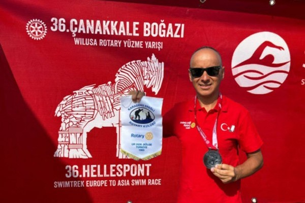 ÇANAKKALE YÜZME YARIŞLARINA  KATILIM