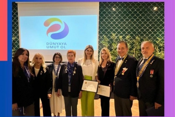 ANTALYA OLİMPOS RK PAUL HARRİS DOSTU ROZETLERİ TESLİM TÖRENİ