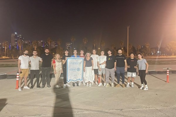 Adana Güney İnteract kulübünün geliri Serçev e bağışlanacak Go Kart projesi