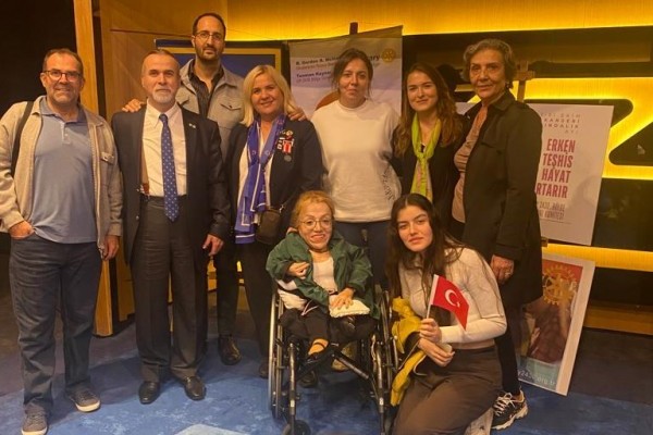 Yenimahalle Rotary Kulübü olarak 03.11.2023 Cuma Günü, Cumhuriyetimizin 100. Yılında “Atatürk (1881-1919)” Sinema Filminin İlk Gösterim İzleme Organizasyonu Gerçekleştirdik.