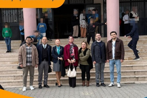 Adana Güney Rotary Kulübü Akran Arabuluculuğu ve Barış Yapıcı Liderler Projemiz