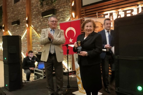 KDZ.EREĞLİ ROTARY KULÜBÜ MESLEK HİZMET ÖDÜL TÖRENİ GERÇEKLEŞTİRİLDİ