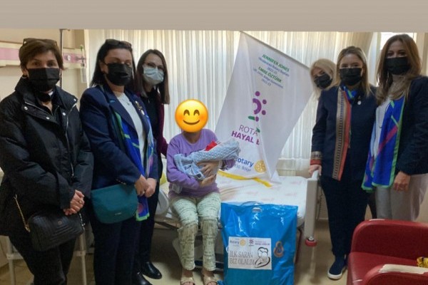 ORDU ROTARY KULÜBÜ  ORDU KADIN DOĞUM HASTANESİ YENİ DOĞAN ÜNİTESİNDE   “İLK SARAN BİZ OLALIM” ETKİNLİĞİ GERÇEKLEŞTİRDİ