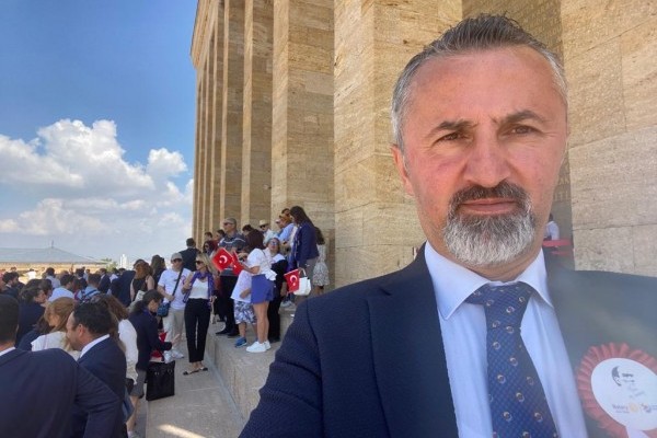 Dünyaya Umut Olma Yolunda pusulamız büyük önder Mustafa Kemal ATATÜRK