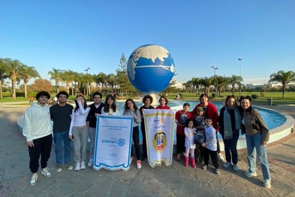 Adana Rotary Kulübü ve Adana Rotakids Kulübü Adana Interact Kulübünün Geleneksel Park Temizliğine Katıldı