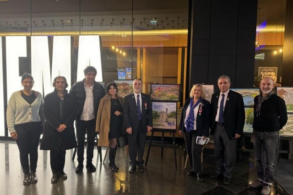 Yenimahalle Rotary Kulübü - 05.01.2024 Tarihinde Bilkent Center- Max Sinemasında Kulüplerimiz ve ailelerimiz için Atatürk 2 Film ve Ankara Bienalı resimleri sergisi organizasyonu gerçekleştirdik.