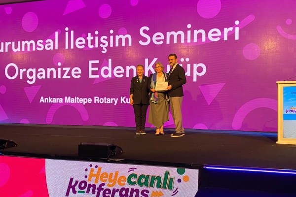“Kurumsal İletişim Semineri Organize Eden Kulüp"