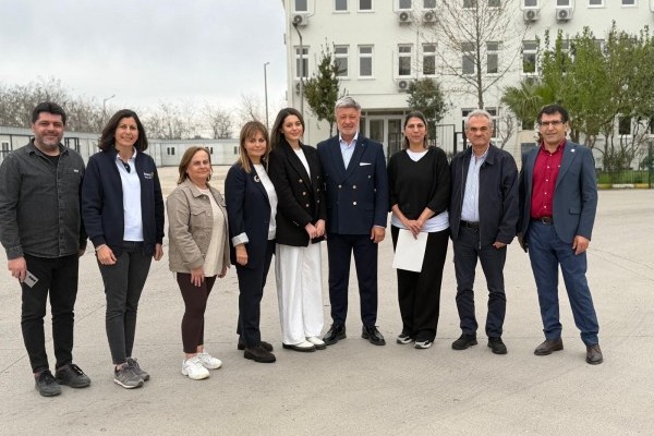 Antalya’daki Rotaryenler Cezaevi Çocuklarına Sahip Çıkıyor