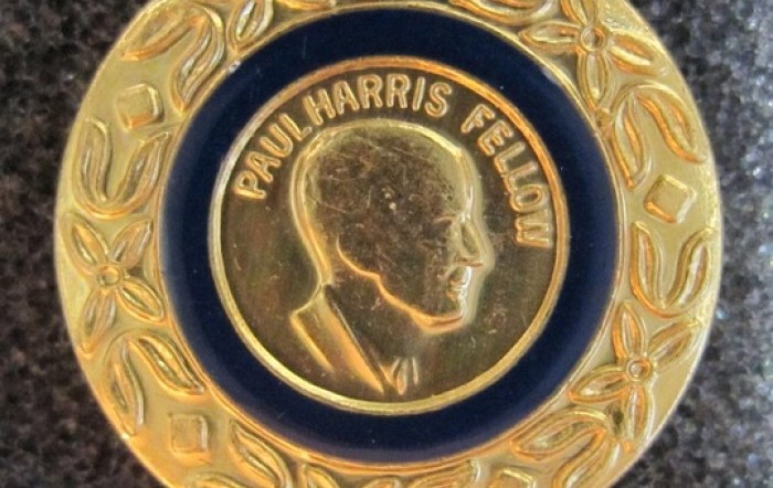 Paul Harris rozeti alınması