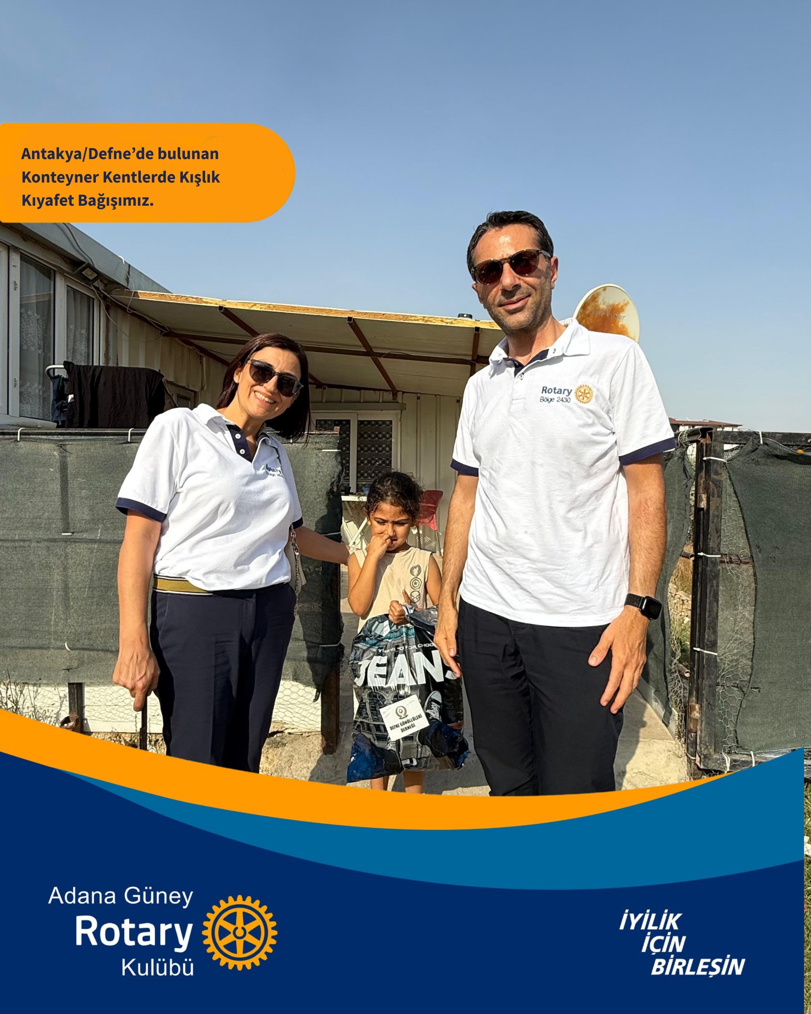 Adana Güney RK Defne Gönüllüleri Derneği Ortak Kışlık Kıyafet Bağışı