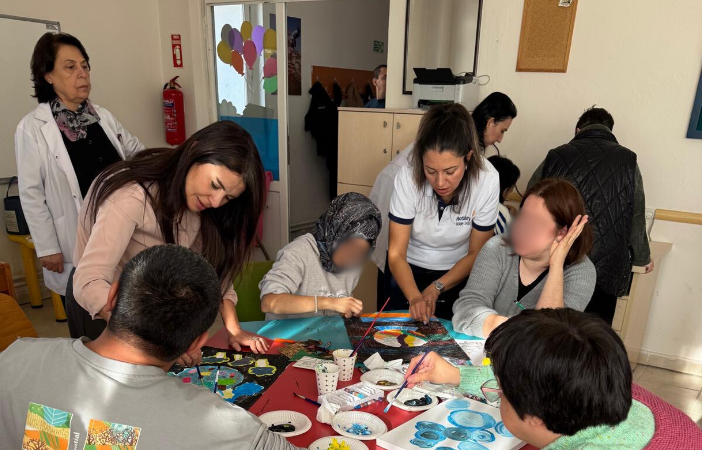 Engelleri Sanat ile Aşıyoruz