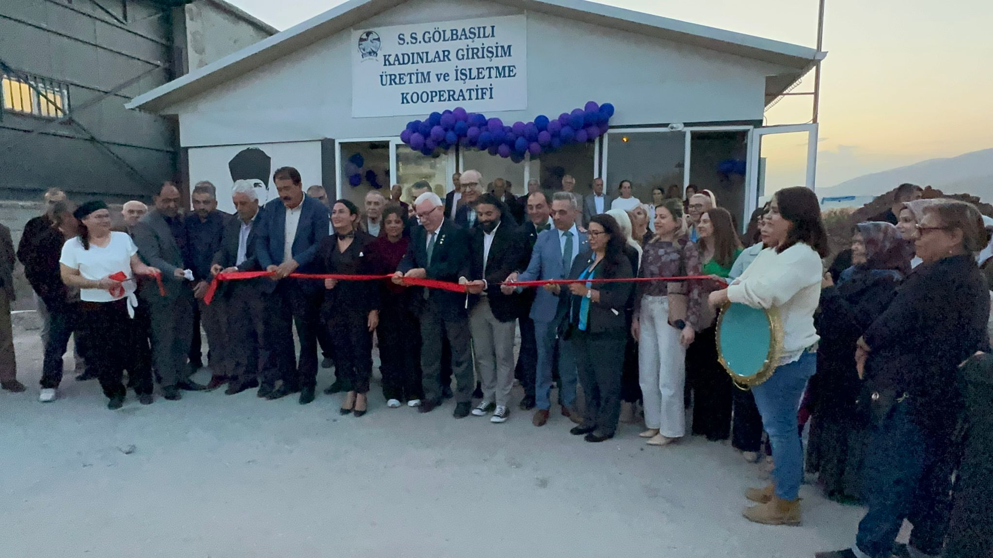 DEPREM BÖLGESİ ADIYAMAN'DA UMUT YEŞERDİ