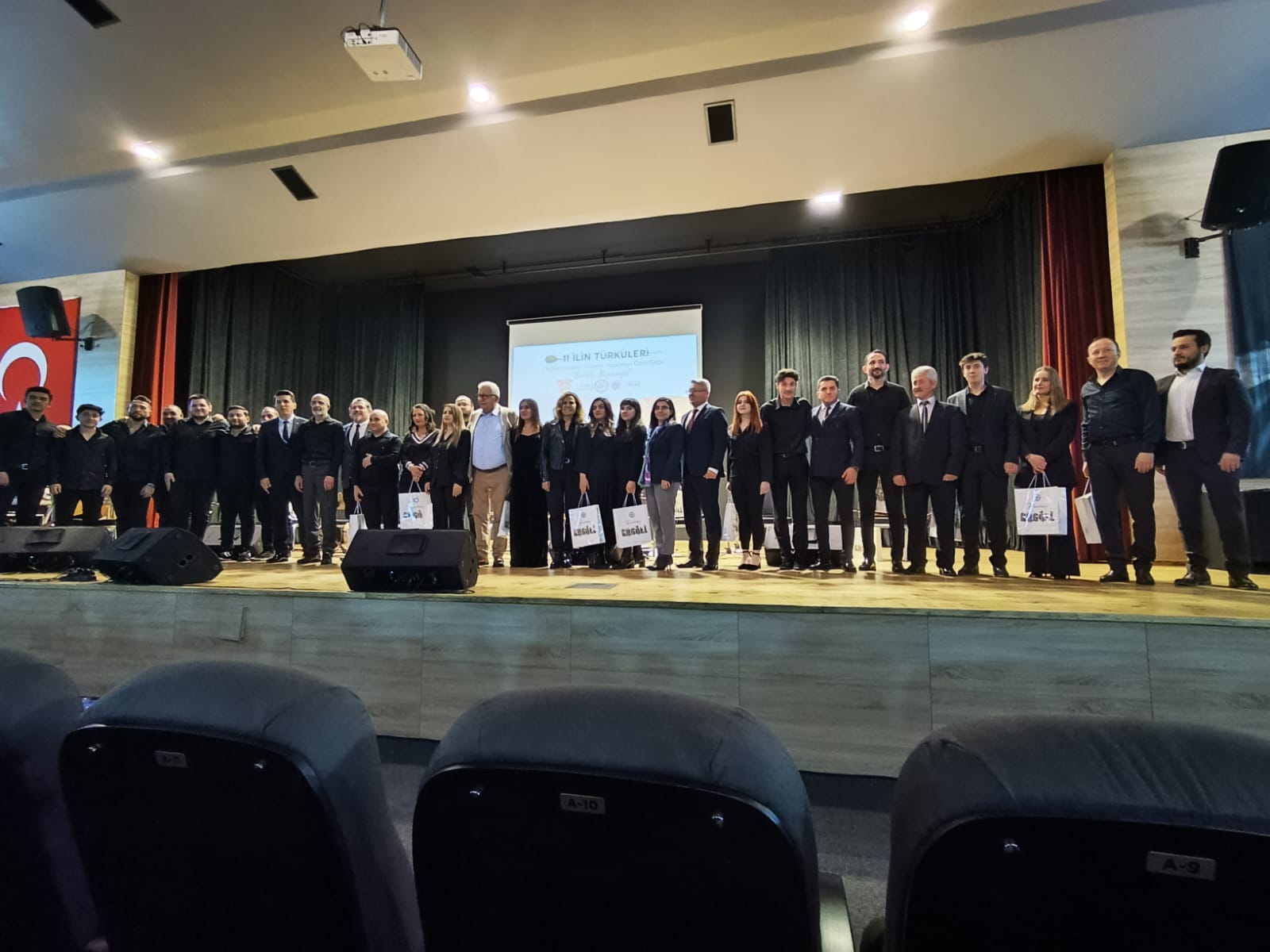 KDZ.EREĞLİ ROTARY KULÜBÜ 11 İLİN TÜRKÜLERİ KONSERİ