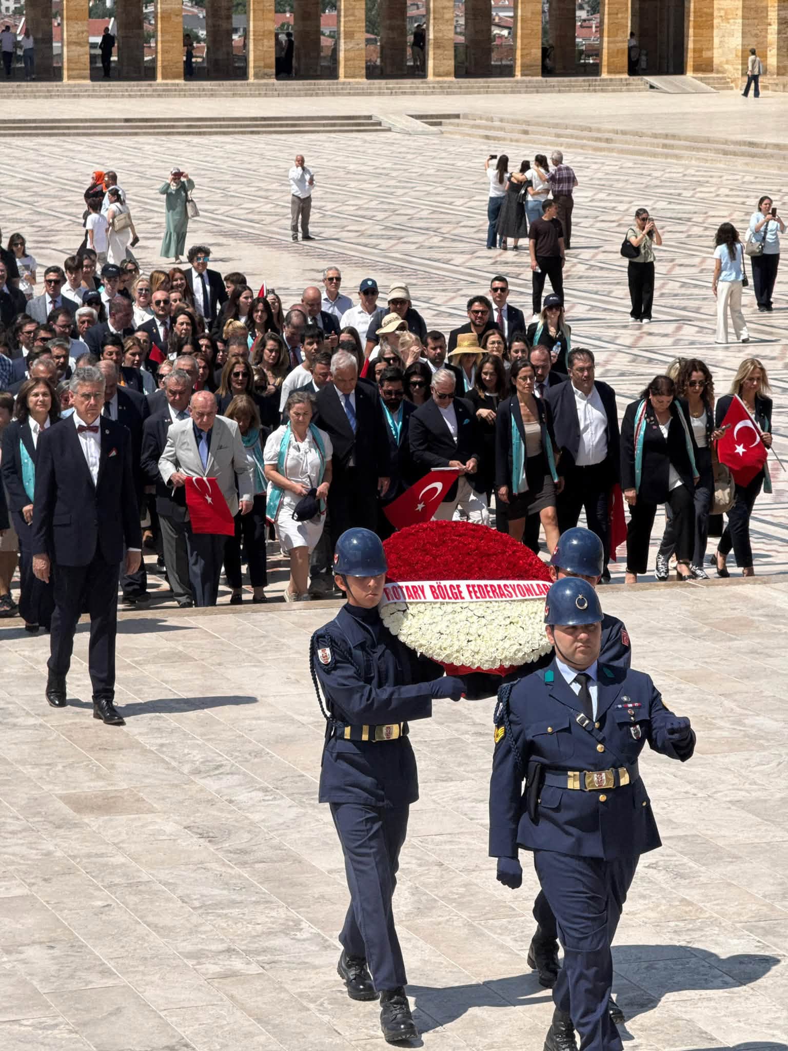 Rotaryenler Anıtkabir de