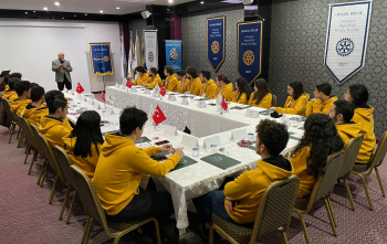 AMASYA YEŞİLIRMAK ROTARY KL.153.RYLA SEMİNERİ