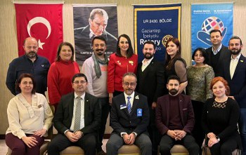 Gaziantep İpekyolu Rotary Kulübü Meslek Hizmetleri Ödülü bu sene  2 Gazeteciye verildi