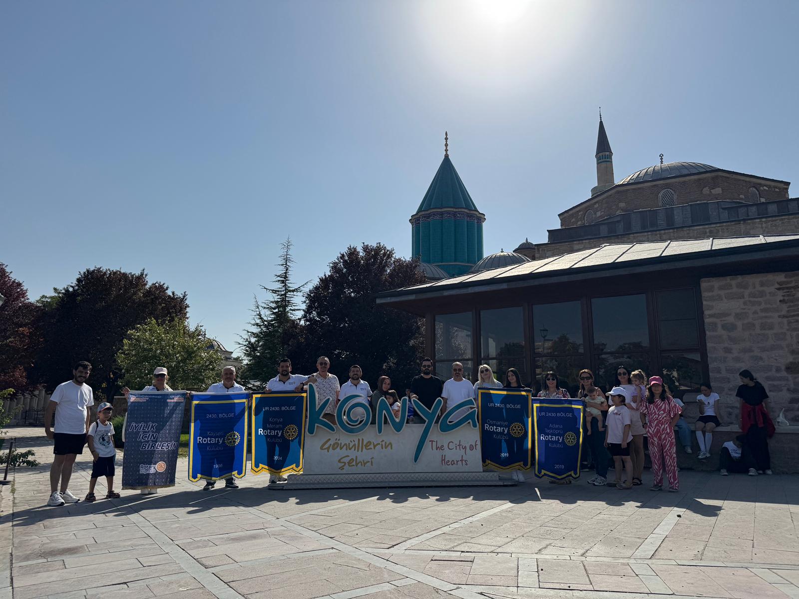 Köklere ve Gönüllere Yolculuk