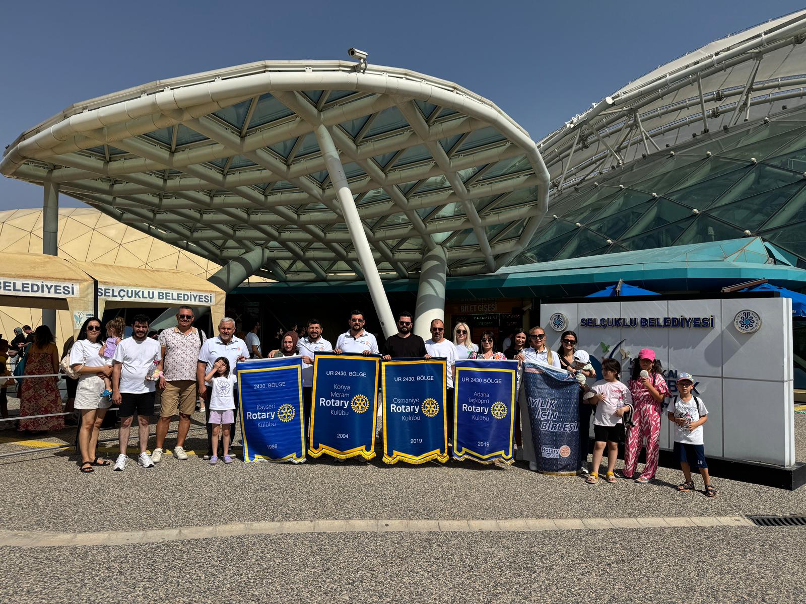 Köklere ve Gönüllere Yolculuk