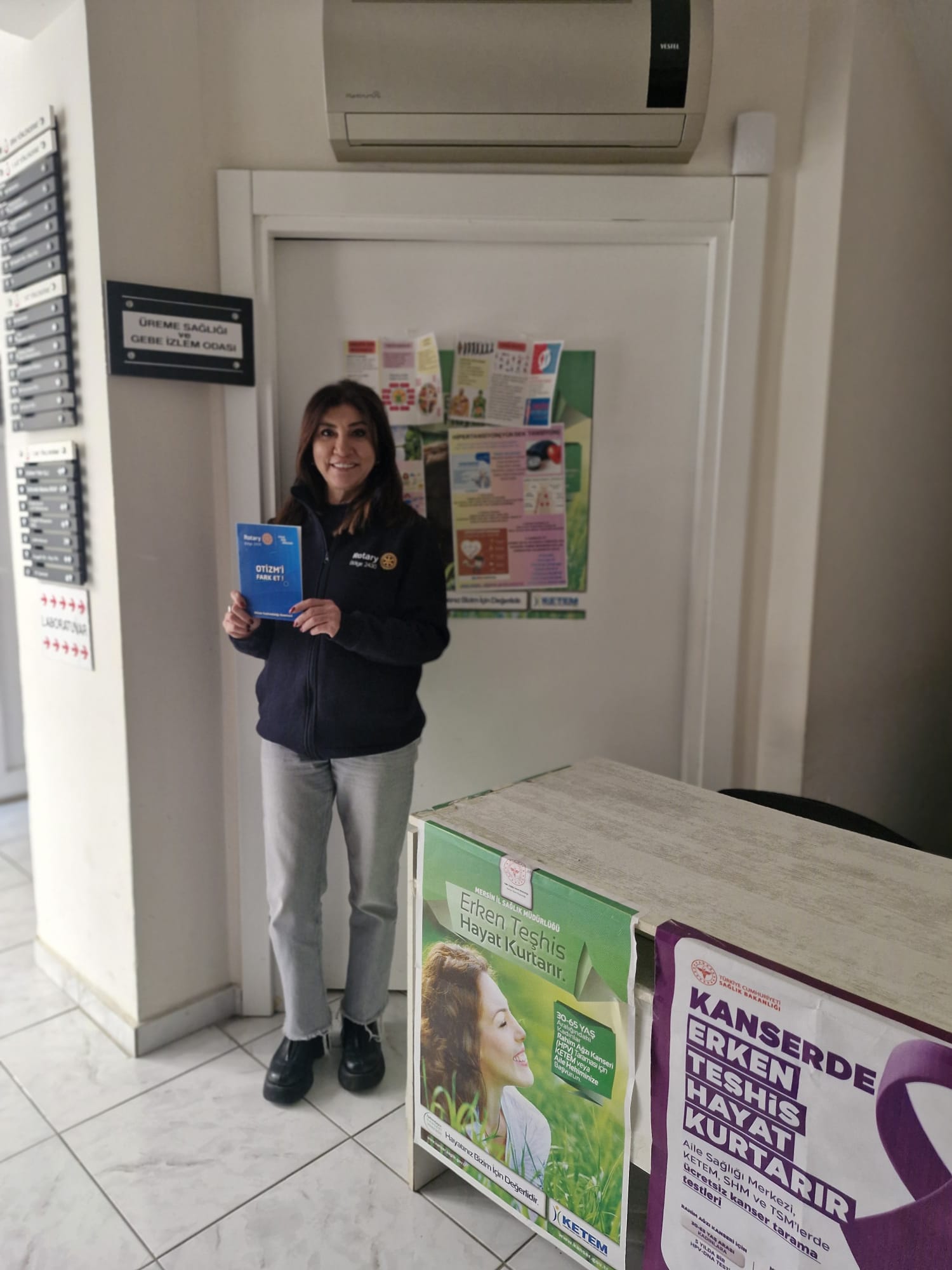 Otizm Farkındalığı Kitapçık Dağıtım Projesi