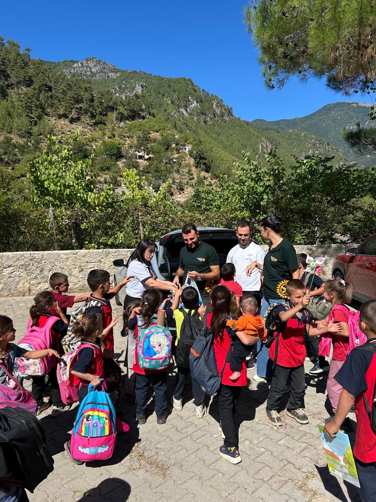 Afet bölgesine uzat elini