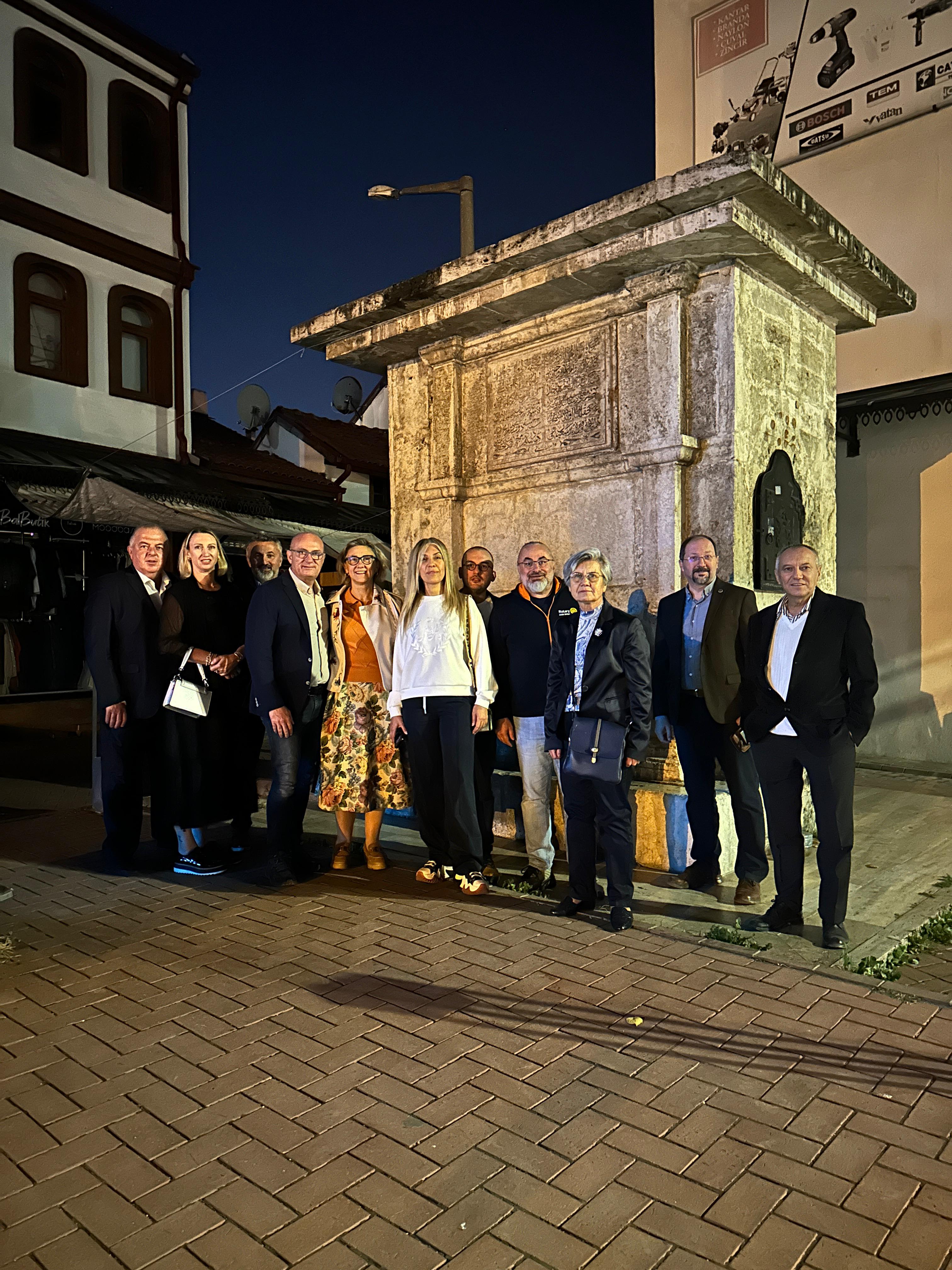 Geçmişin İzinde Taşhan'da Birlikteyiz