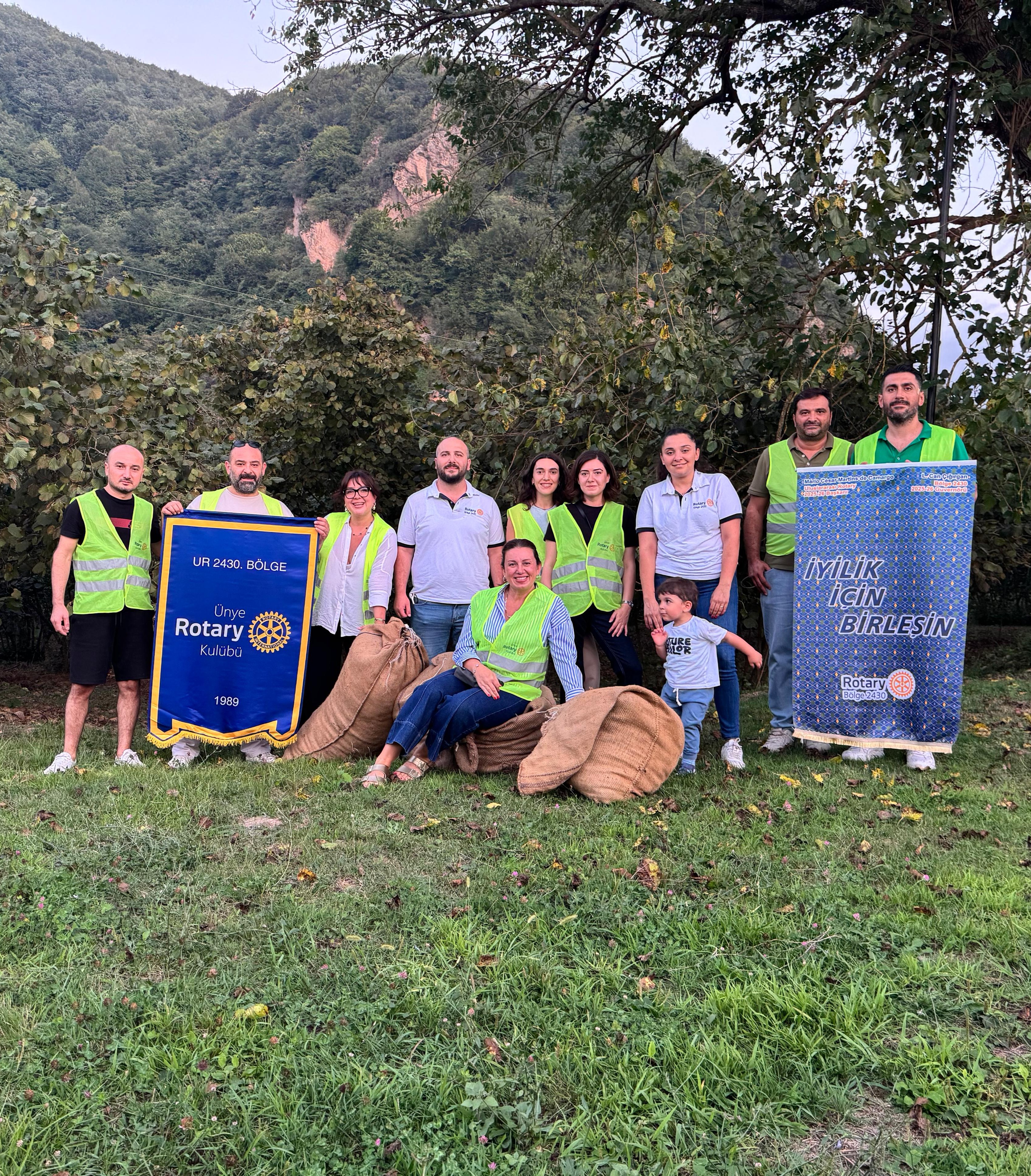 Bir Köyümüz Var – Fındık Toplama Projesi (Eşler Komitesi Organizasyonu İle)
