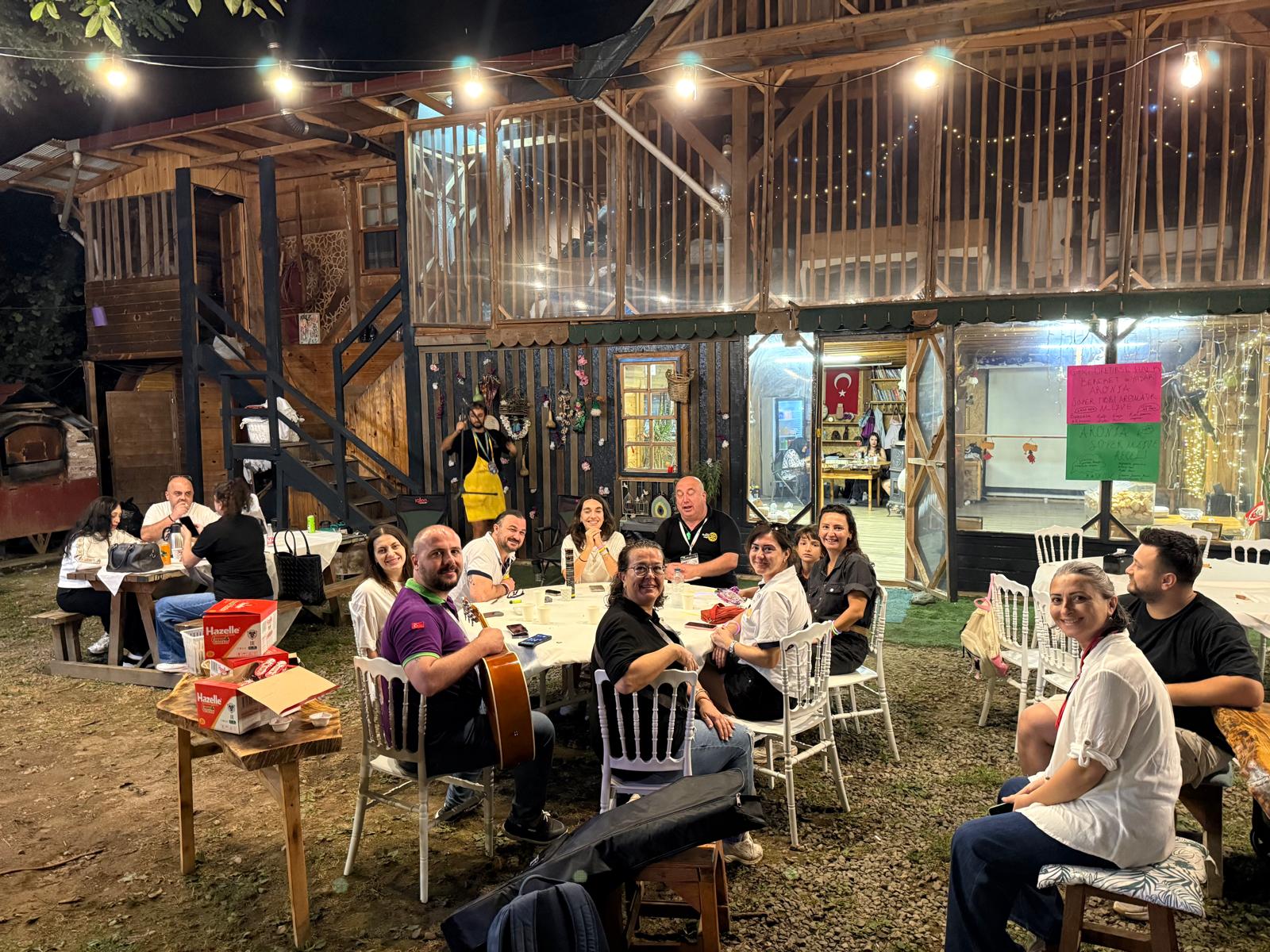 30 Ağustos Zafer Anne-Baba-Çocuk Kampı