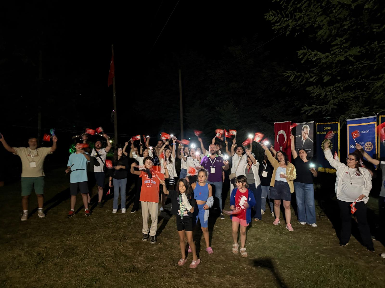 30 Ağustos Zafer Anne-Baba-Çocuk Kampı