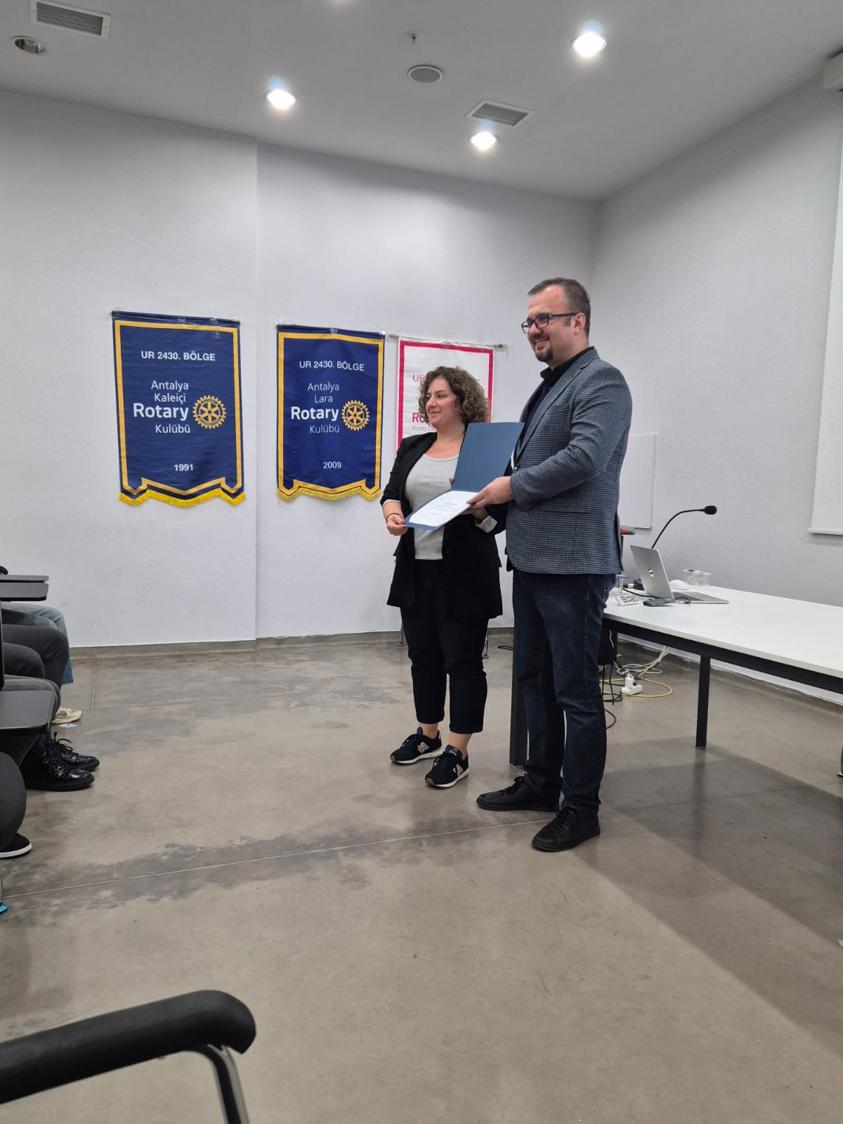 Madde Bağımlılığı ile Mücadele Görünmeyeni Gör Semineri