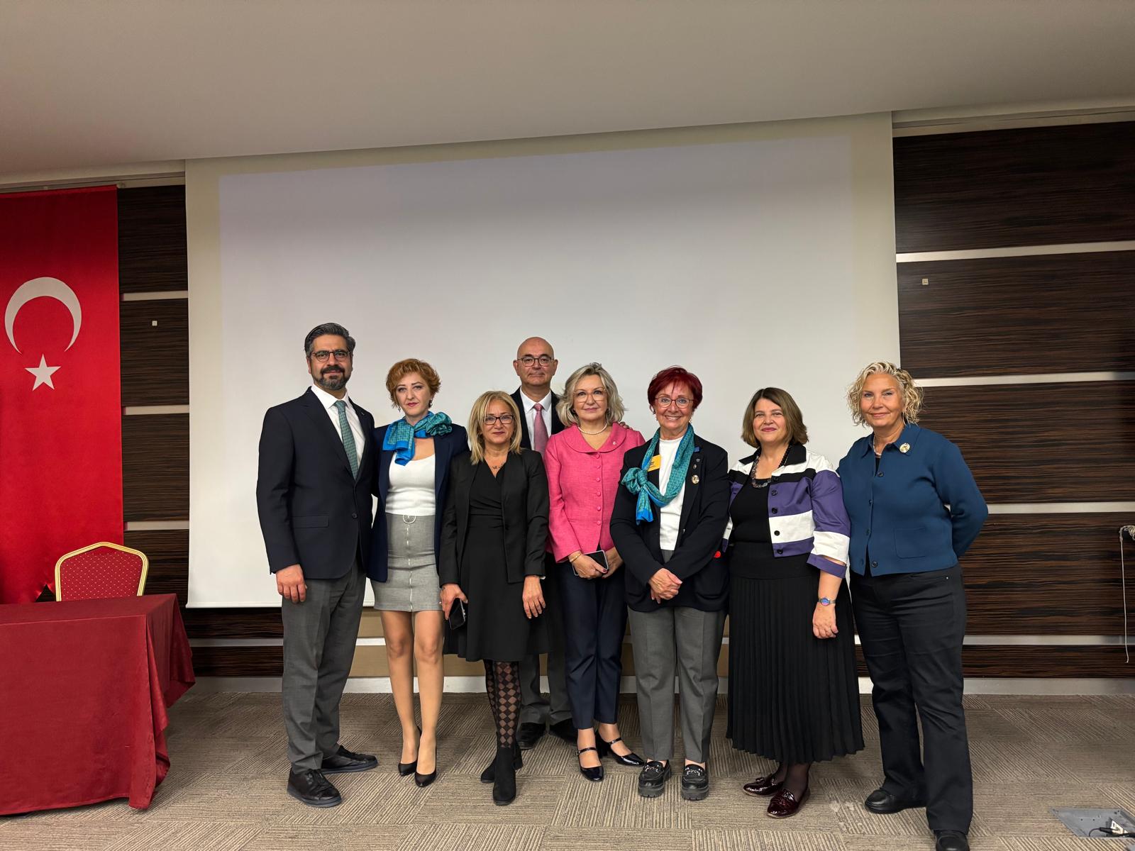 Meme Kanseri Farkındalık Eğitimi