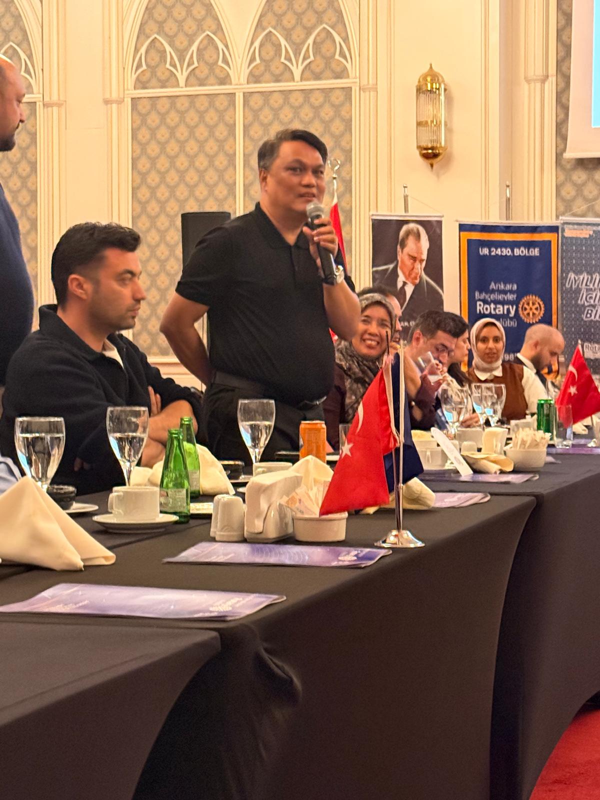Rotary Barış Bursiyerleri ile Ortak Toplantı