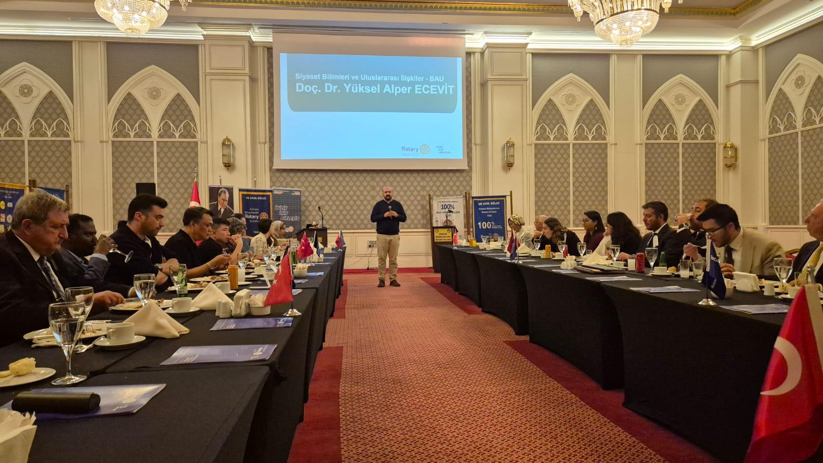 Rotary Barış Bursiyerleri ile Ortak Toplantı