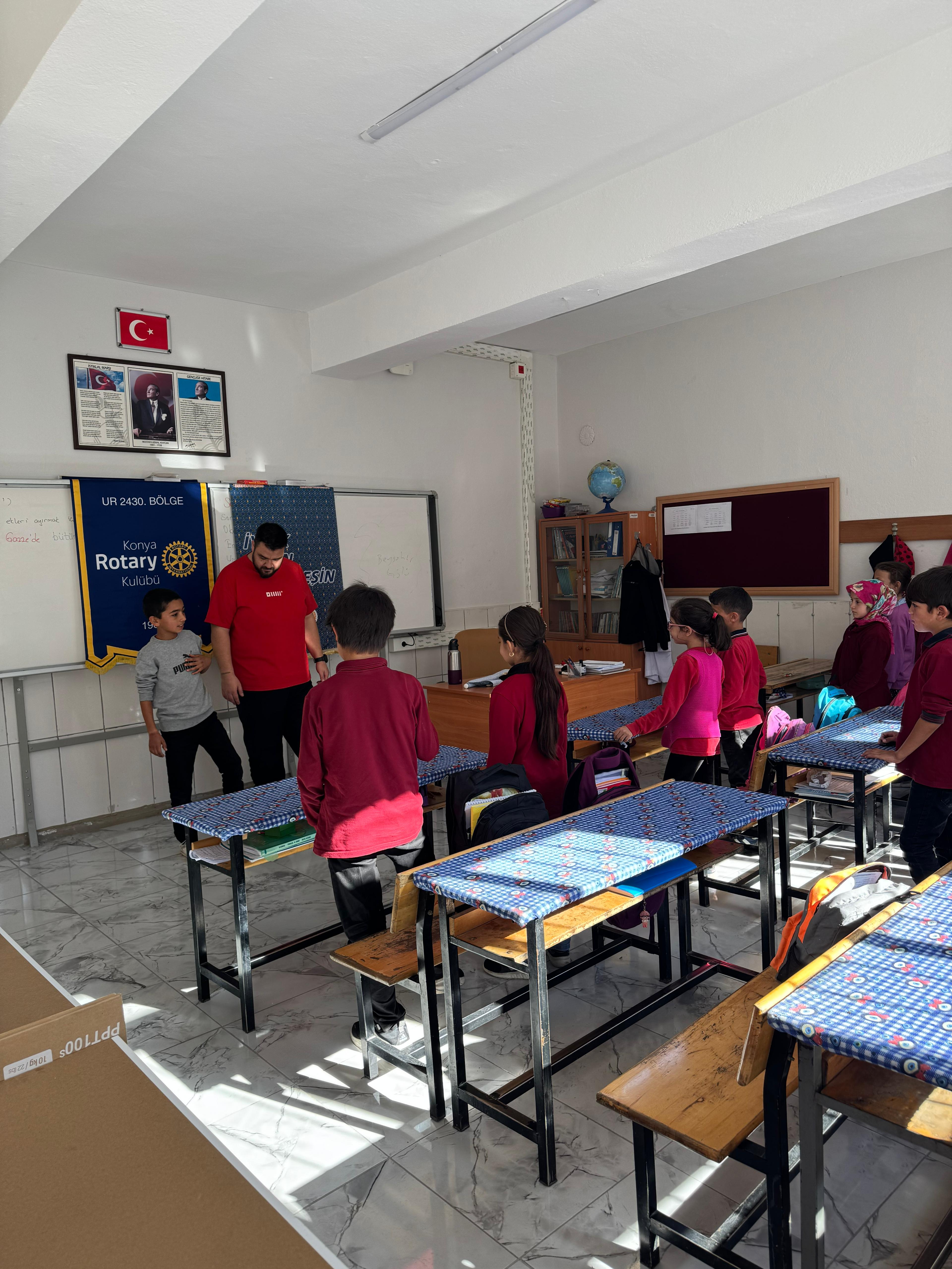 TİYATRO ETKİNLİĞİ