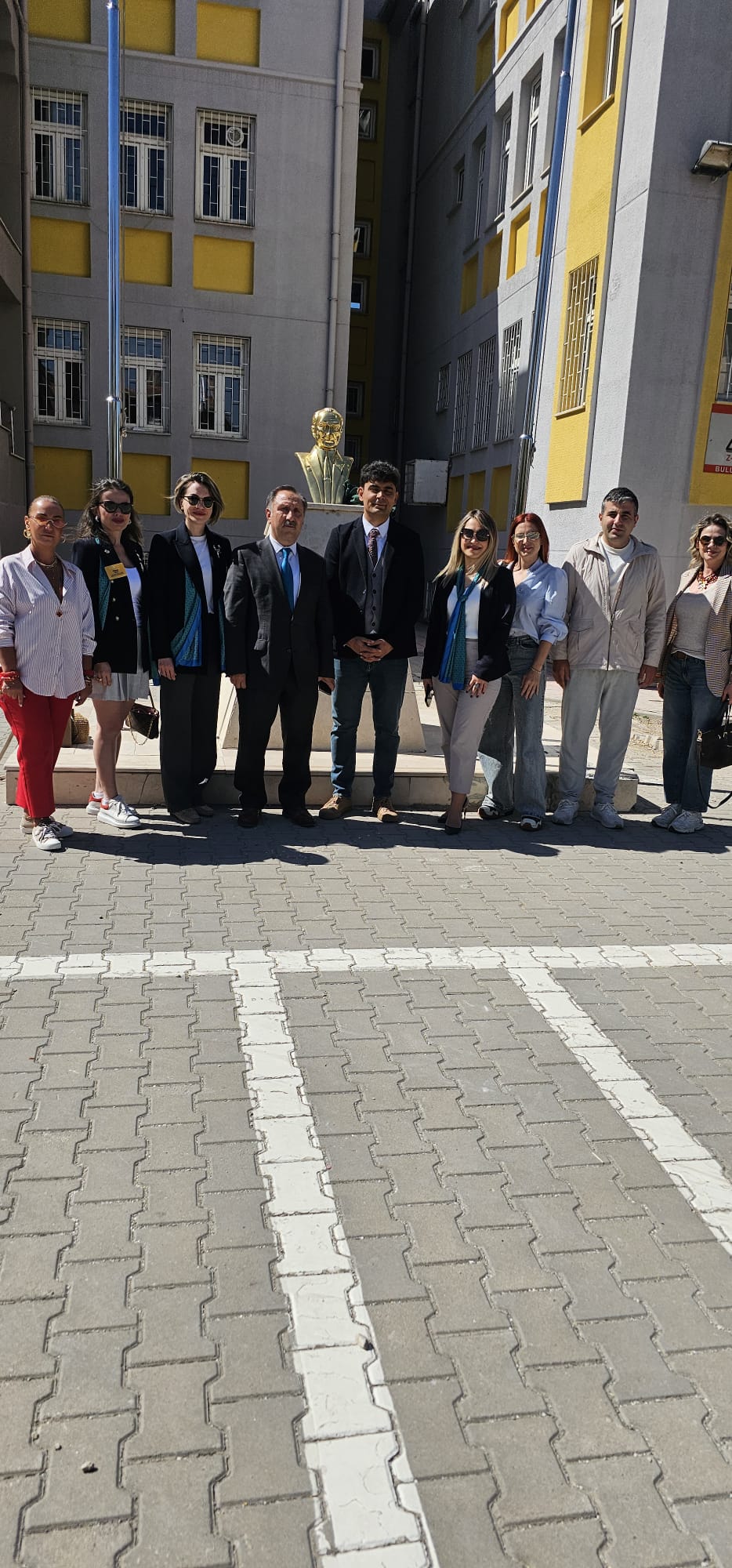 TEMEL EĞİTİM VE OKURYAZARLIK AYINDA OKUL ÇANTALARI BOŞ KALMASIN