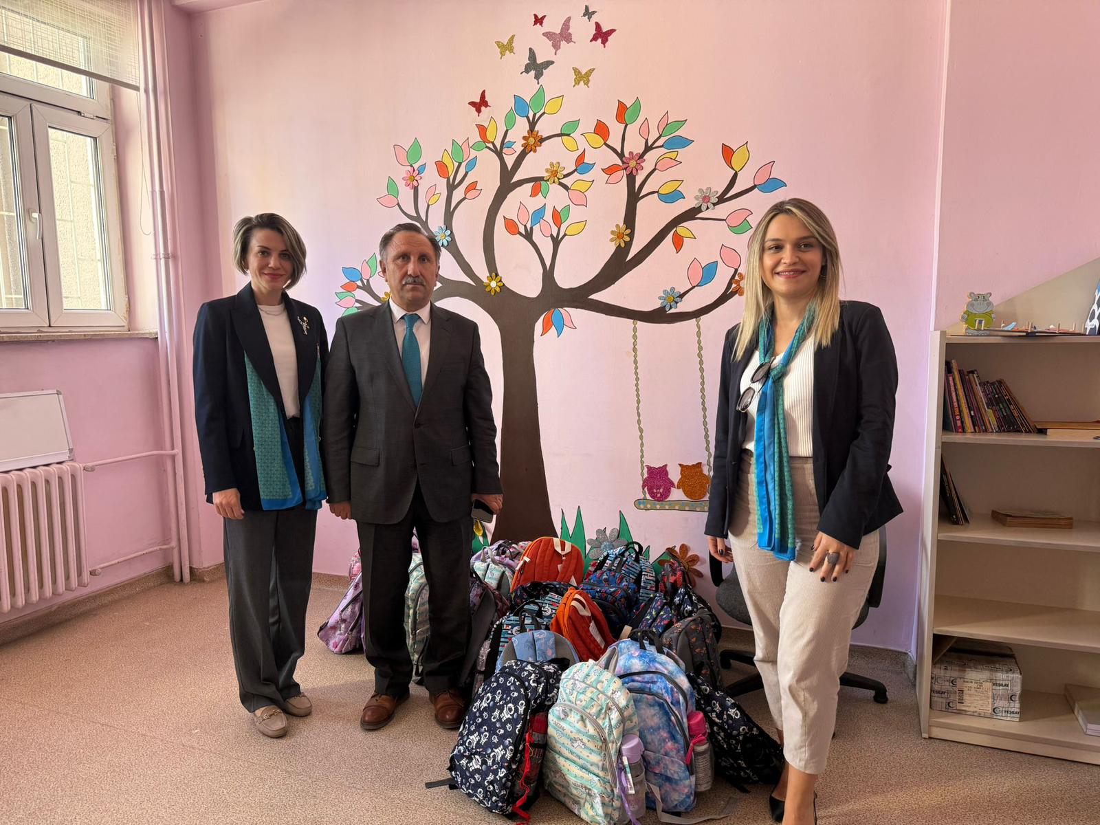 TEMEL EĞİTİM VE OKURYAZARLIK AYINDA OKUL ÇANTALARI BOŞ KALMASIN