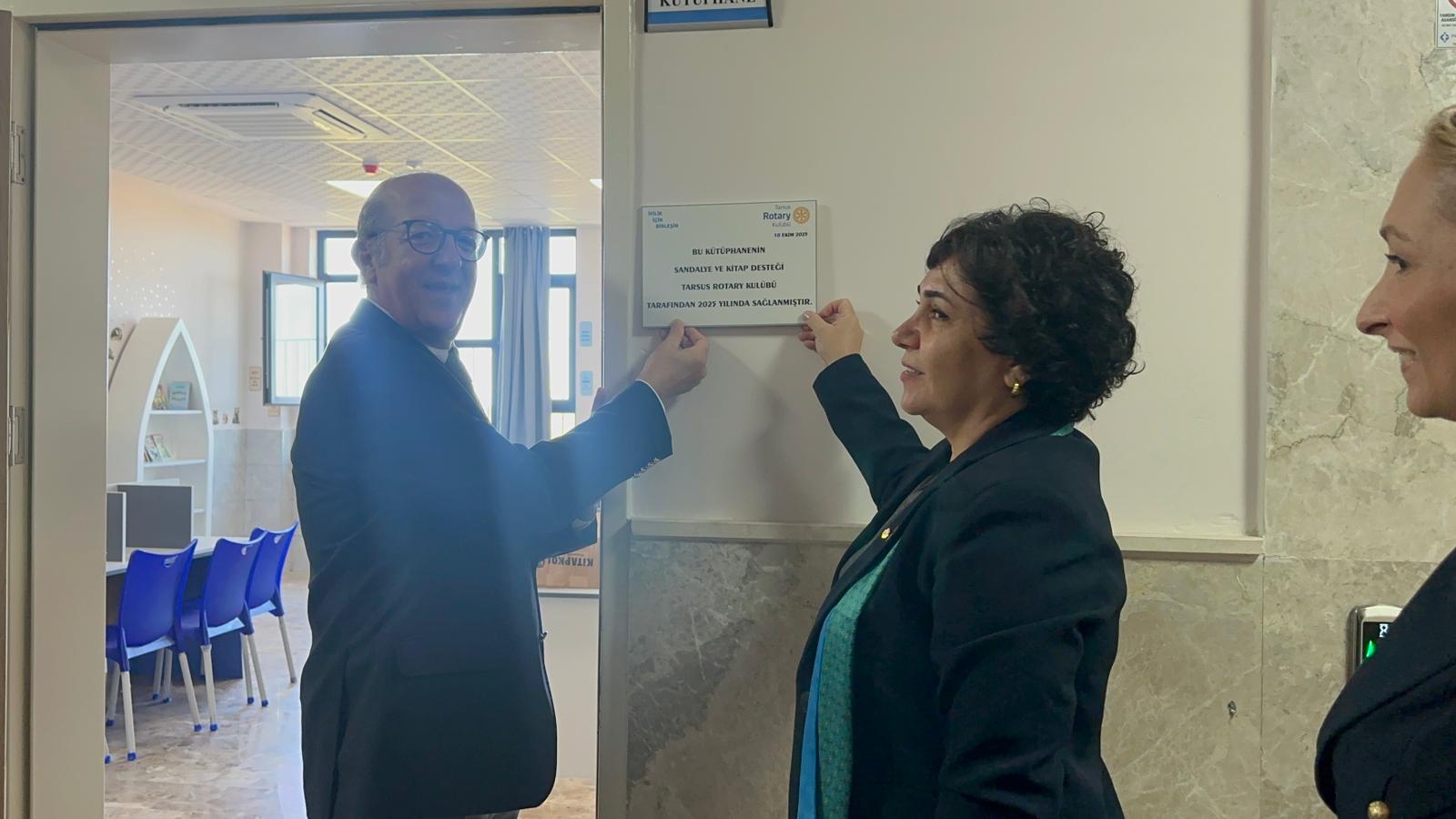 KÜTÜPHANE DONATIYORUM.