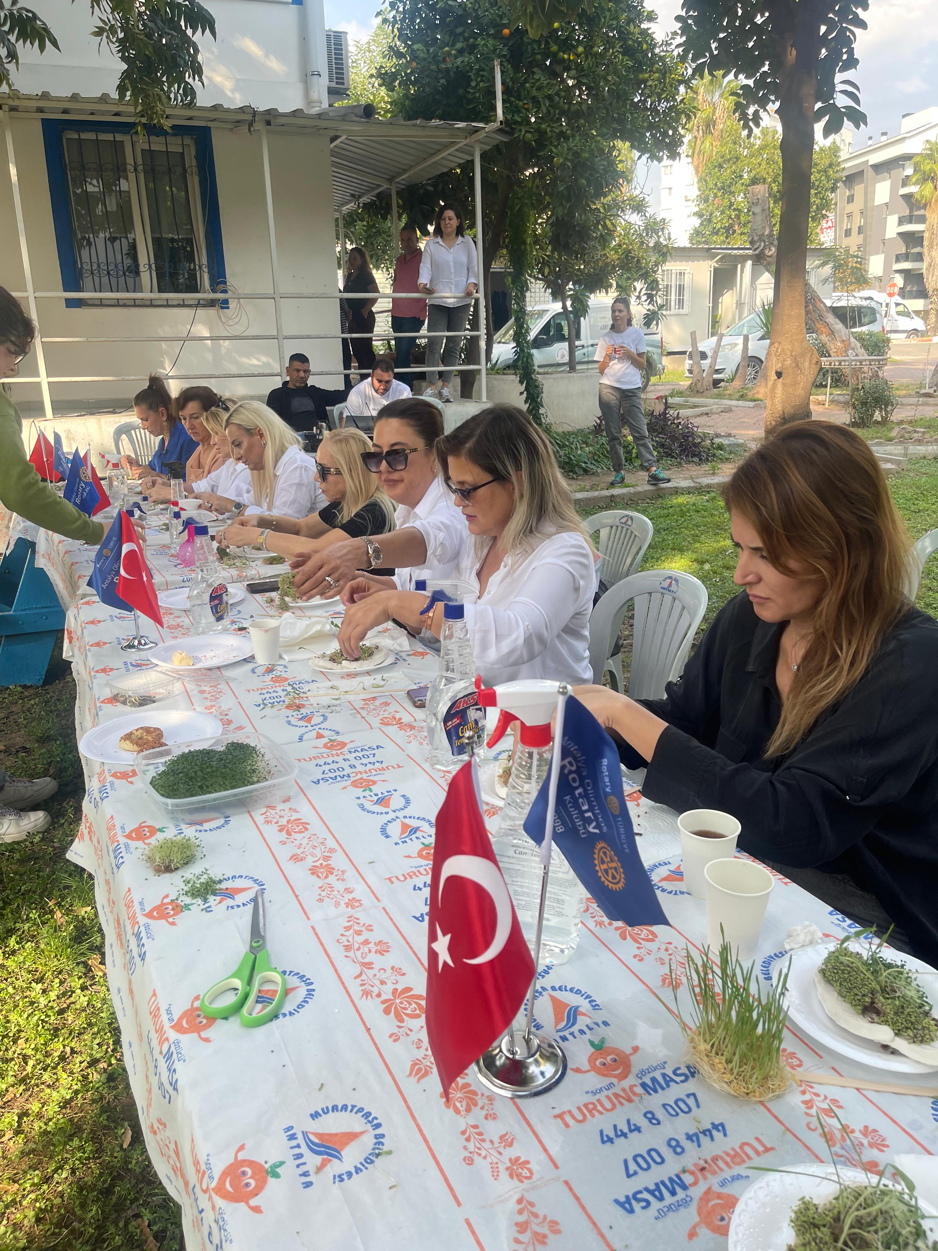 ANTALYA OLİMPOS RK 'MİKRO YEŞİLLİK ATÖLYESİ'