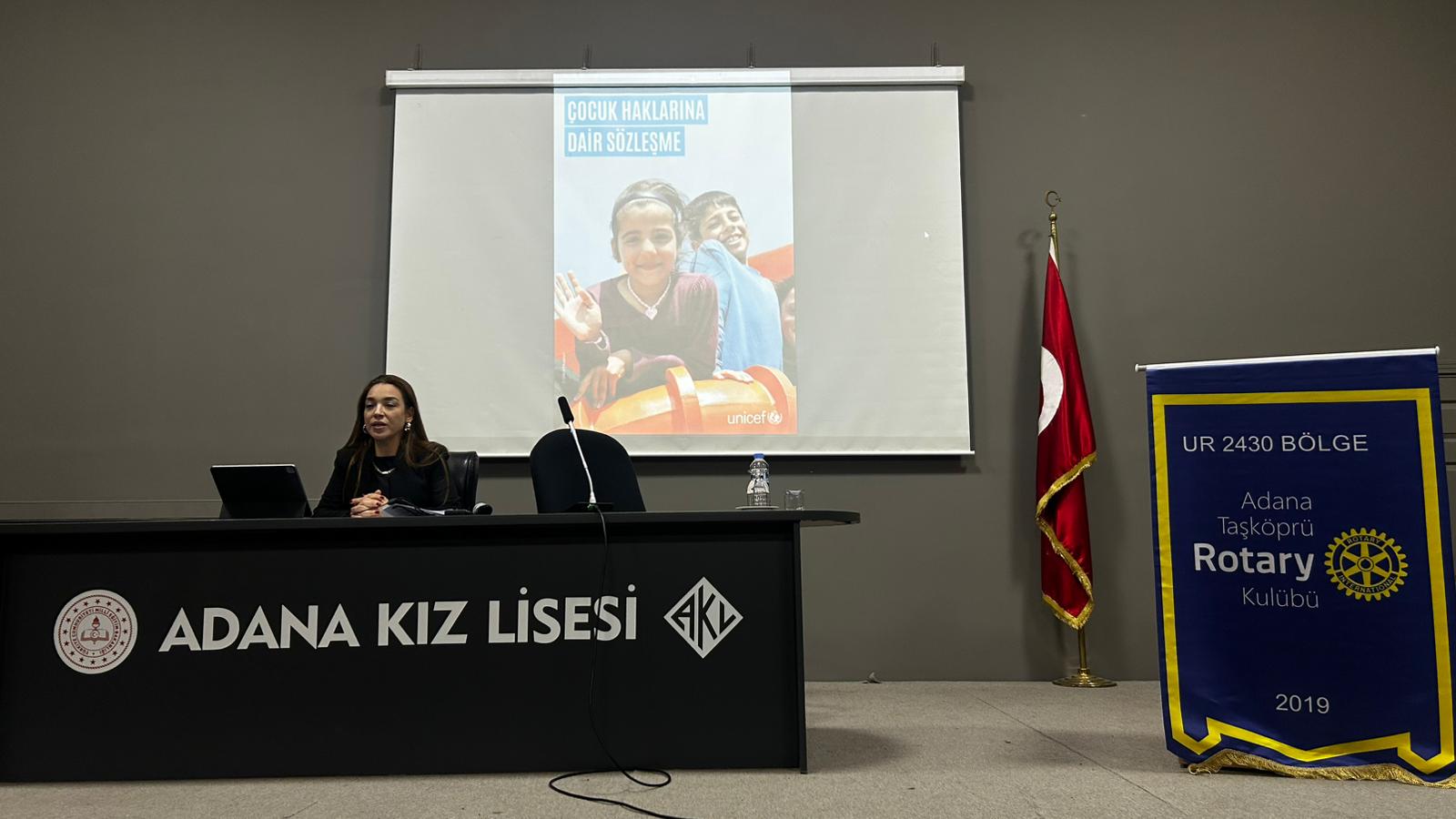 Adana Taşköprü Rotary Kulübü Çocuk Hakları ve Akran Zorbalığı Projesi