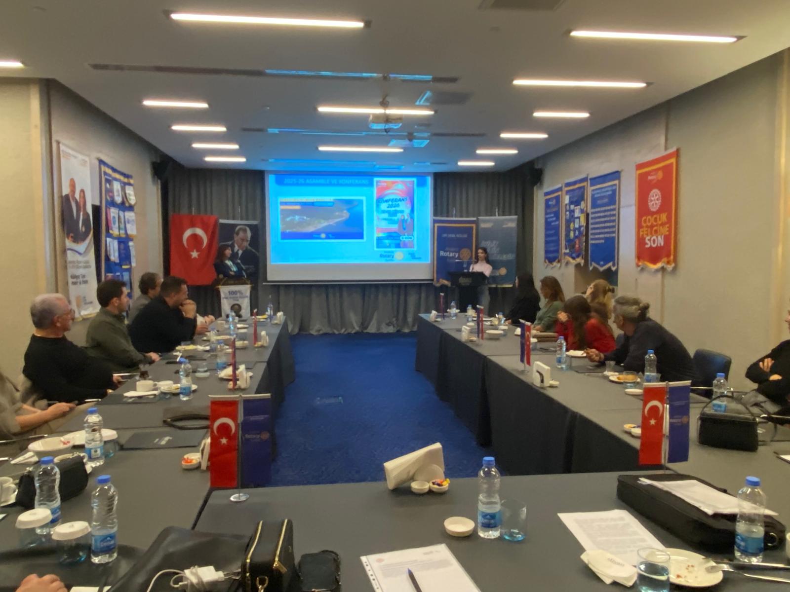 Akdeniz Rotary Kulübü Bir Fidan Yetiştiriyorum Projesi