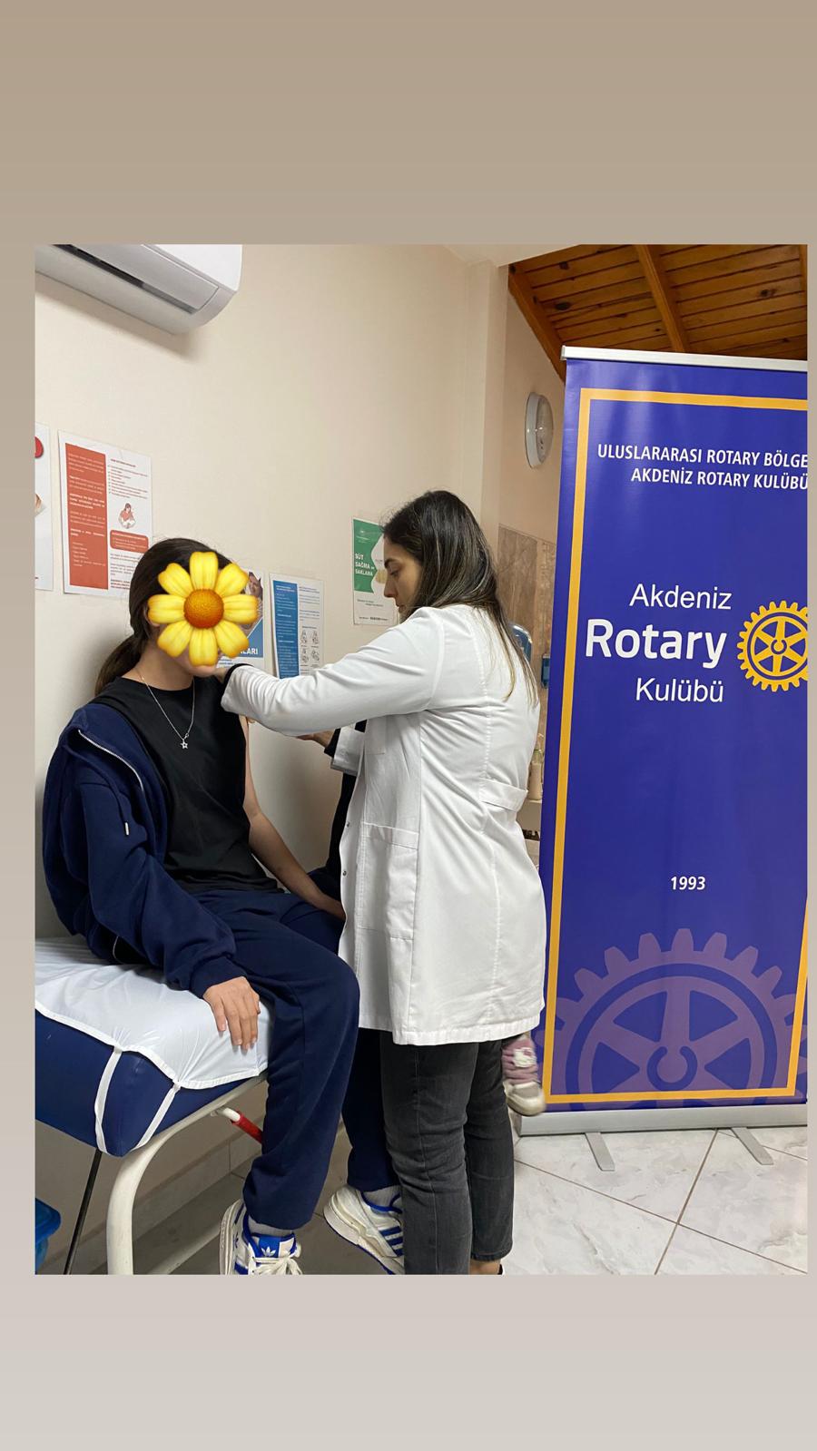 Akdeniz Rotary Kulübü 2 Çocuğumuza HPV Aşılama Projesi