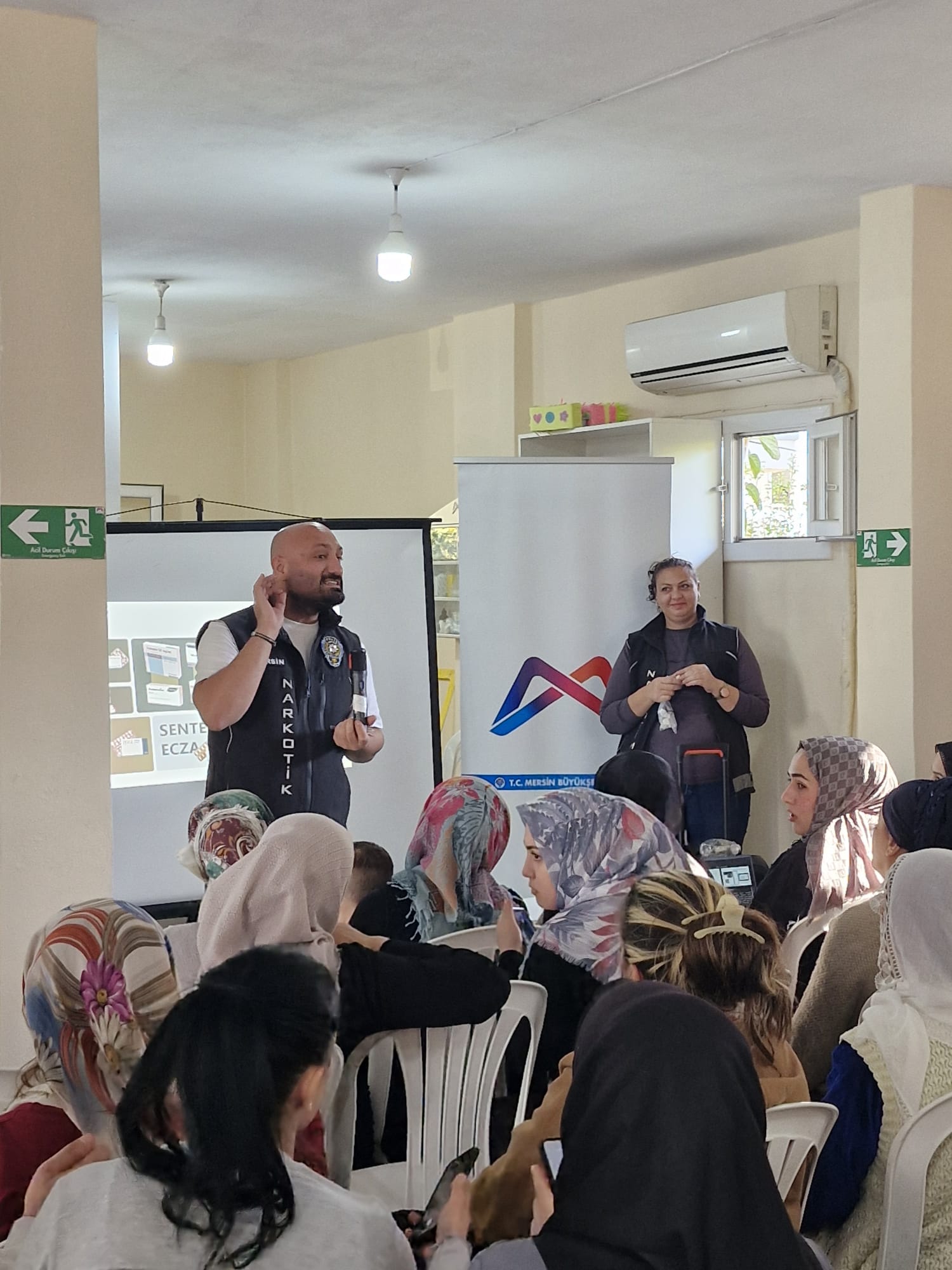 Akdeniz Rotary Kulübü Madde Bağımlılığı ile Mücadele Projesi