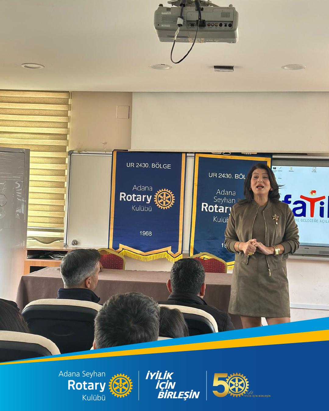 Birlikte Daha Adiliz