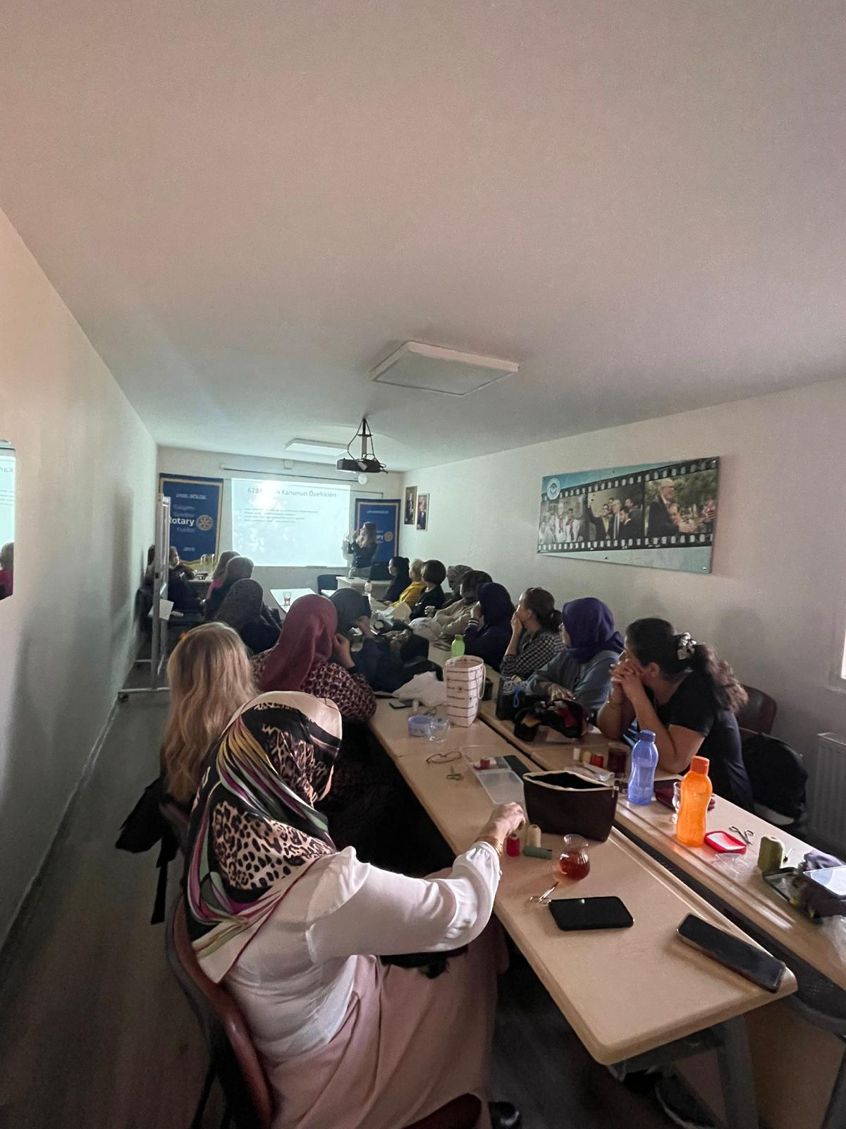 KADINA YÖNELİK ŞİDDETLE MÜCADELE SEMİNERİ