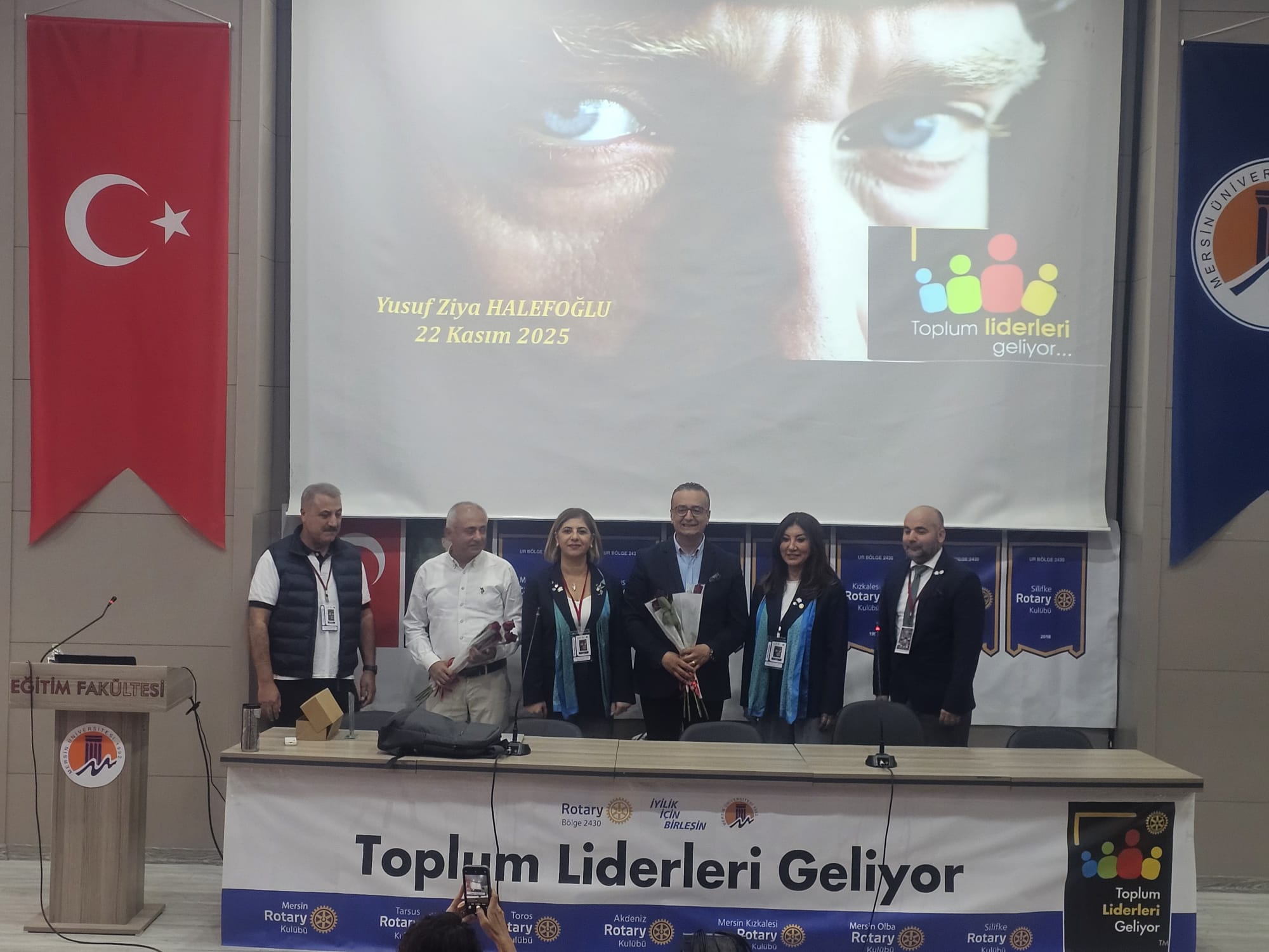 TOPLUM LİDERLERİ GELİYOR