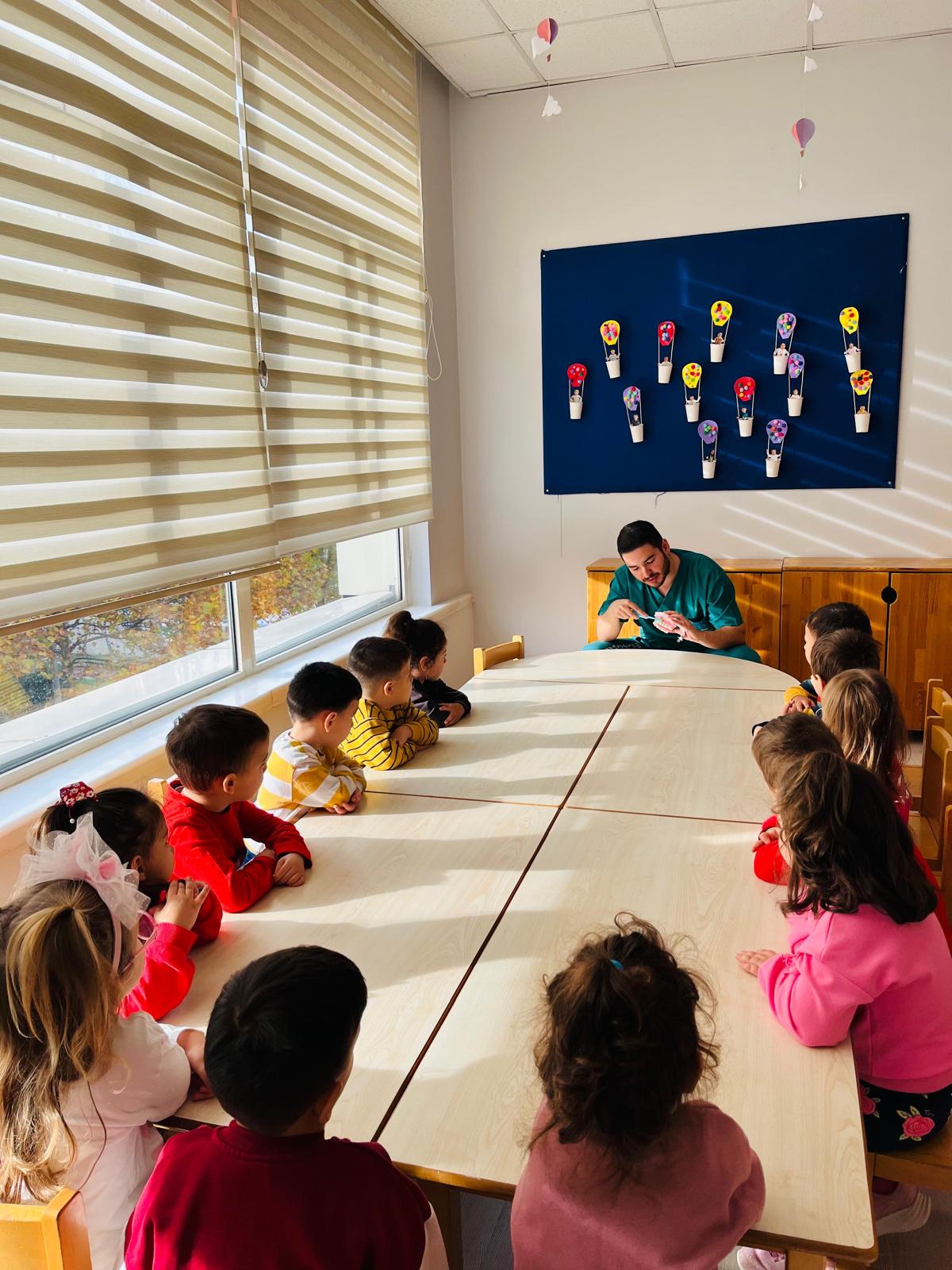 MİNİK DİŞLER, SAĞLIKLI GÜLÜŞLER