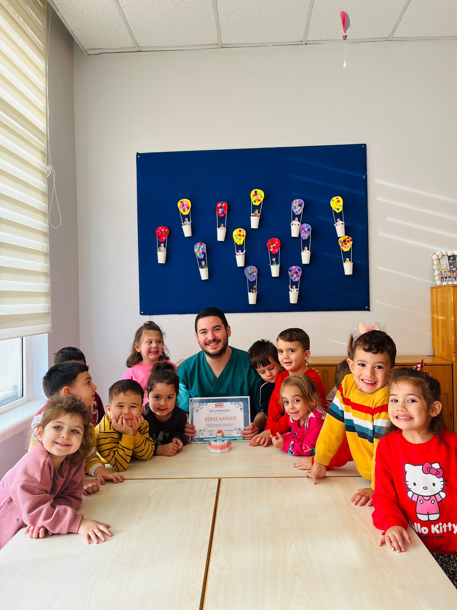 MİNİK DİŞLER, SAĞLIKLI GÜLÜŞLER